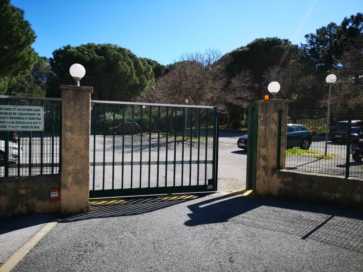 Appartement Sainte-Maxime, Plage De La Nartelle Экстерьер фото